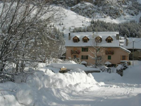 Гостиница Auberge La Cleida, Неваш